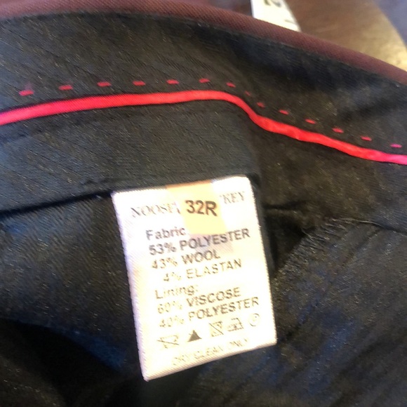 Noose & Monkey Suit! Maroon color! - Picture 15 of 15